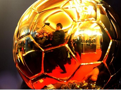 Phản ứng về Top 3 đề cử QBV: 'Nếu Ronaldo giành QBV, tôi sẽ từ bỏ bóng đá'