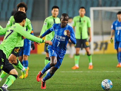 Champions League châu Á: Ramires nhận thẻ đỏ, Teixeira ghi bàn ra mắt ở Jiangsu 