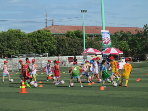 Trại hè bóng đá Toyota 2016 kết thúc vòng sơ tuyển ở Vinh