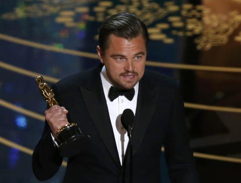 41 tuổi, Leonardo DiCaprio vẫn được yêu thích nhất tại Teen Choice Awards