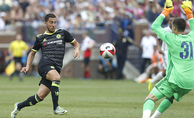Hàng công Chelsea: Muốn hồi sinh, Hazard nên đá tiền đạo lùi