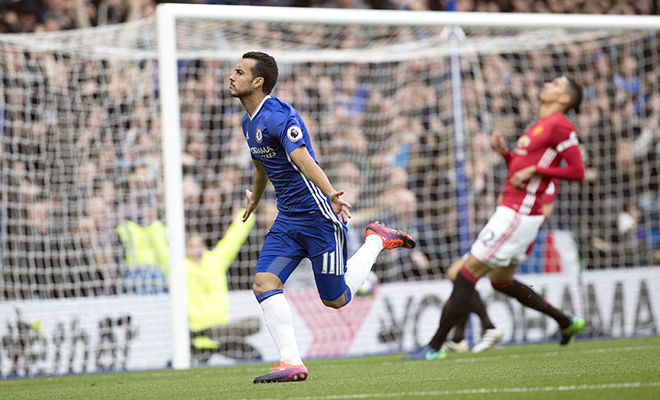 Man United thua tan nát Chelsea: Mourinho & đỉnh cao của sự bất lực