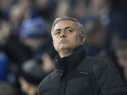 Mourinho bị khuất phục, chịu thỏa hiệp và lo sợ cho chính mình