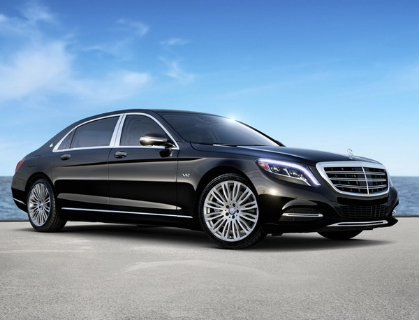 Mercedes bán xe 1 tháng bằng hãng khác bán cả năm