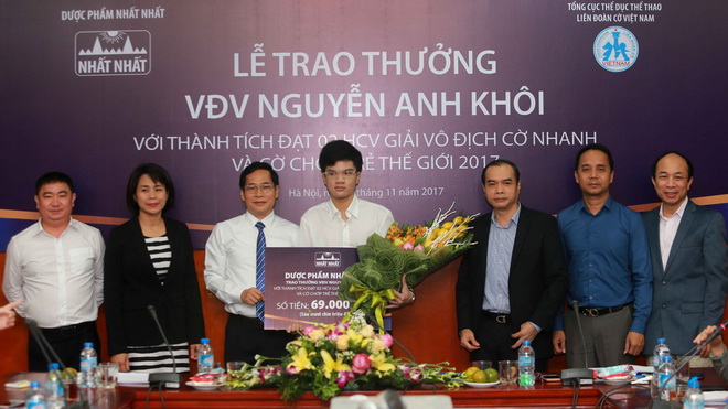 Đạt thành tích cao, Nguyễn Anh Khôi nhận thưởng lớn từ Dược phẩm Nhất Nhất 
