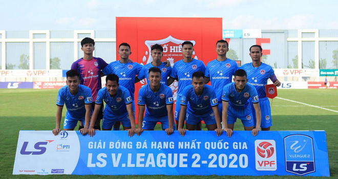 bóng đá Việt Nam, tin tức bóng đá, HLV Hứa Hiền Vinh, Phố Hiến, HLV bóp cổ cầu thủ, phạt HLV bóp cổ cầu thủ, giải hạng nhất, V League, Ban kỷ luật VFF
