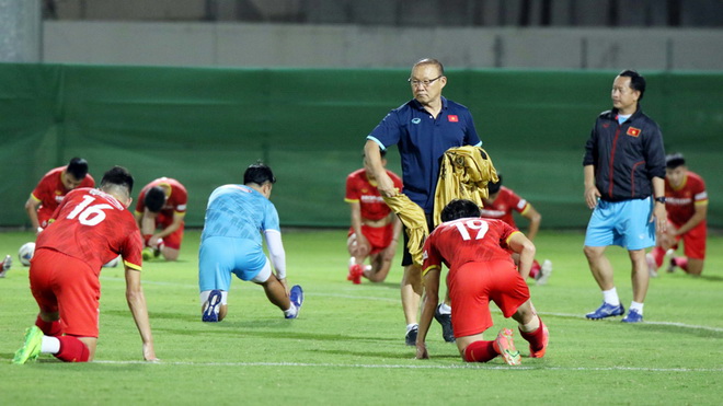 Tân binh xuất hiện khi tuyển Việt Nam đấu Oman và Nhật Bản