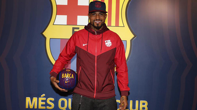 Barca bất ngờ mượn thành công Kevin-Prince Boateng