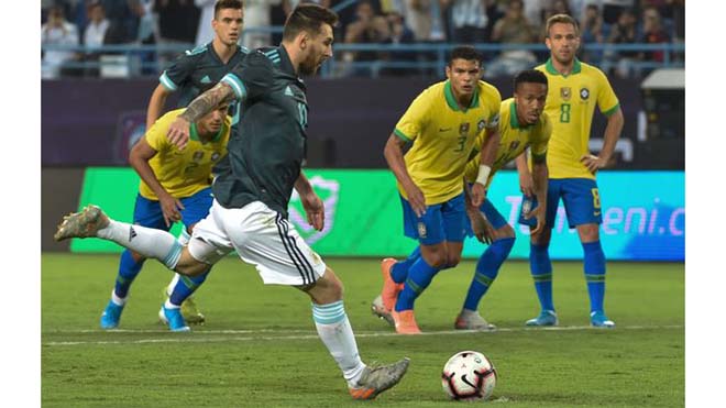 ket qua bong da, lich thi dau bong da hôm nay, bong da hom nay, truc tiep bong da hom nay, trực tiếp bóng đá, bóng đá, bong da, Argentina 1-0 Brazil, Messi