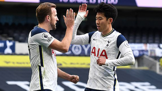 Tottenham 3-0 Leeds: Cặp Kane-Son tỏa sáng, Spurs đón năm mới bằng 3 điểm