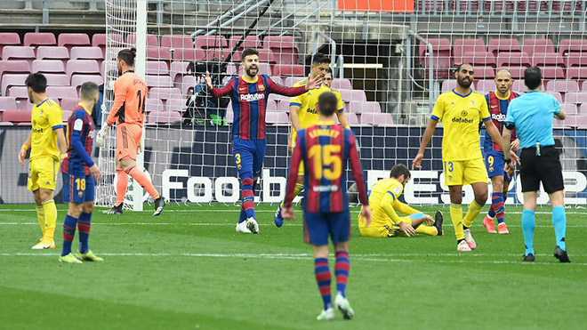 Bóng đá hôm nay 22/2: MU đòi lại ngôi nhì bảng. Barca đánh rơi chiến thắng