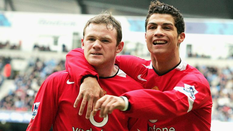 Rooney: ‘Ronaldo khó chịu, Ferdinand thì quá kiêu ngạo’