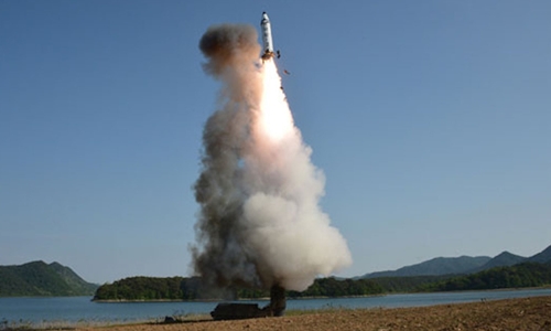 Vụ phóng tên lửa của Triều Tiên: Trung Quốc kêu gọi các bên kiềm chế và bình tĩnh