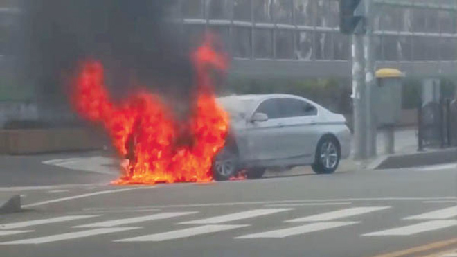 Xe BMW xảy ra nhiều sự cố cháy nổ tại Hàn Quốc 