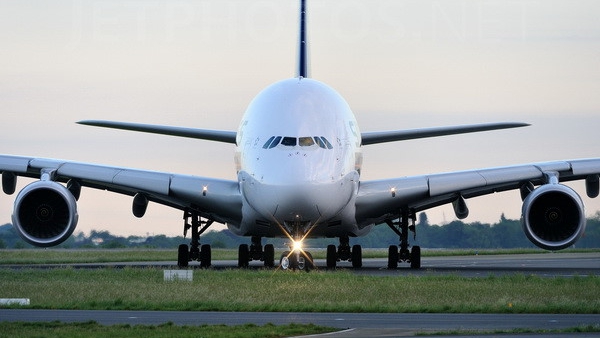 Một máy bay Airbus A330 phải hạ cánh khẩn cấp tại Đài Loan