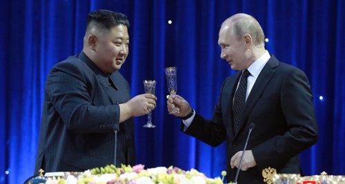 Nhà lãnh đạo Kim Jong-un mời Tổng thống Vladimir Putin thăm Triều Tiên