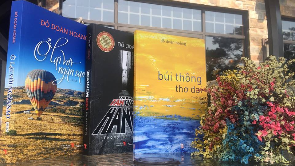 Nhà báo Đỗ Doãn Hoàng: 'Hành trình vạn dặm' qua 3 cuốn sách