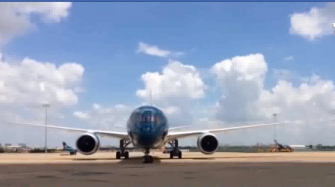 Vietnam Airlines lên tiếng về chuyến bay chậm vì chờ 1 khách