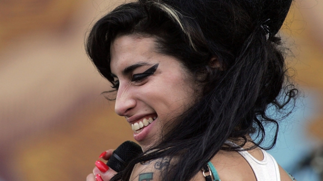 8 năm ngày mất ca sĩ Amy Winehouse: Tài hoa nhưng yểu mệnh