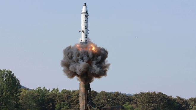 Triều Tiên xác nhận phóng thử thành công tên lửa đạn đạo từ tàu ngầm mới