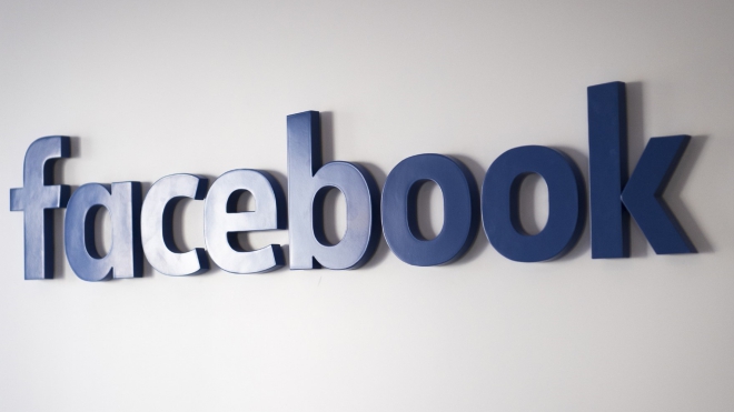 Bầu cử Mỹ 2020: Tin giả bủa vây người dùng Facebook tại Mỹ