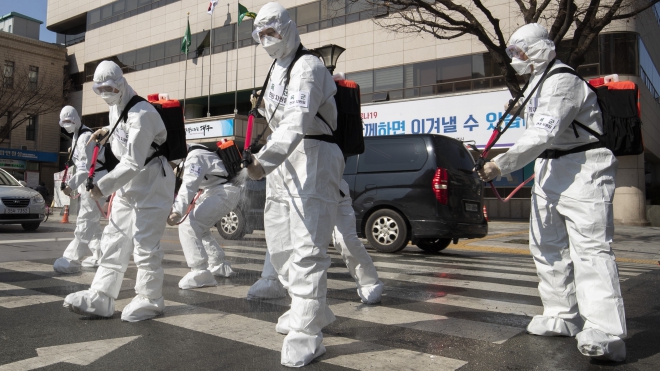Số người nhiễm COVID-19 tại Hàn Quốc đã lên tới gần 5.000