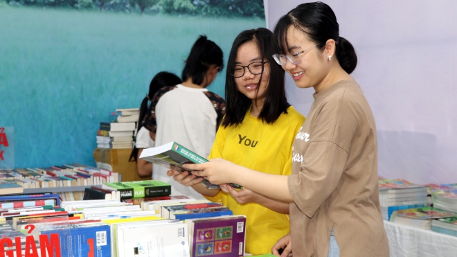 Góc nhìn 365: 'Ngày sách Việt Nam' và chướng ngại của văn hóa đọc