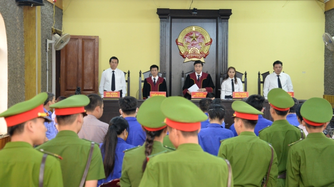 Tuyên án 12 bị cáo trong vụ gian lận điểm thi tại Sơn La