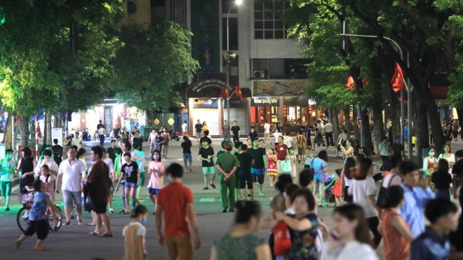 Hà Nội sẽ tạm dừng tổ chức các lễ hội tại phố đi bộ Hồ Gươm