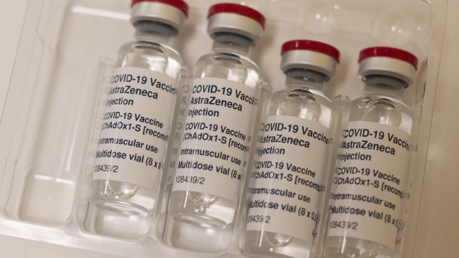 AstraZeneca công bố thu 275 triệu USD vaccine phòng Covid-19