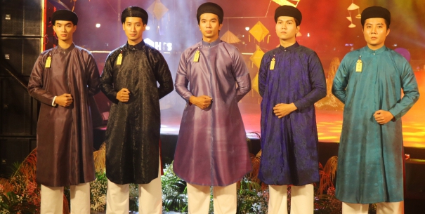 Quảng bá di sản và áo dài truyền thống trong LHP Việt Nam 2021