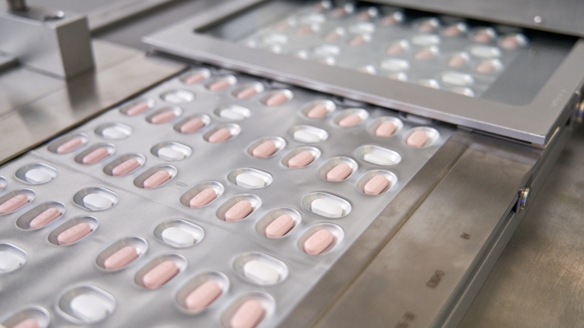 Pfizer nộp hồ sơ lên EMA xin cấp phép sử dụng thuốc điều trị Covid-19