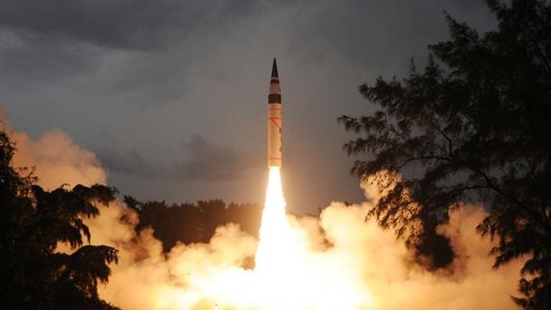 Ấn Độ bắn thử thành công phiên bản mới tên lửa hành trình siêu thanh BrahMos