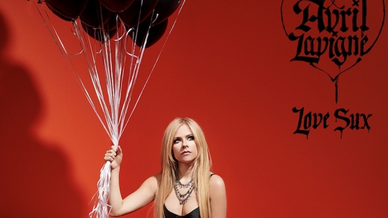 Album 'Love Sux' của Avril Lavigne: Sự trở lại của nữ hoàng pop punk
