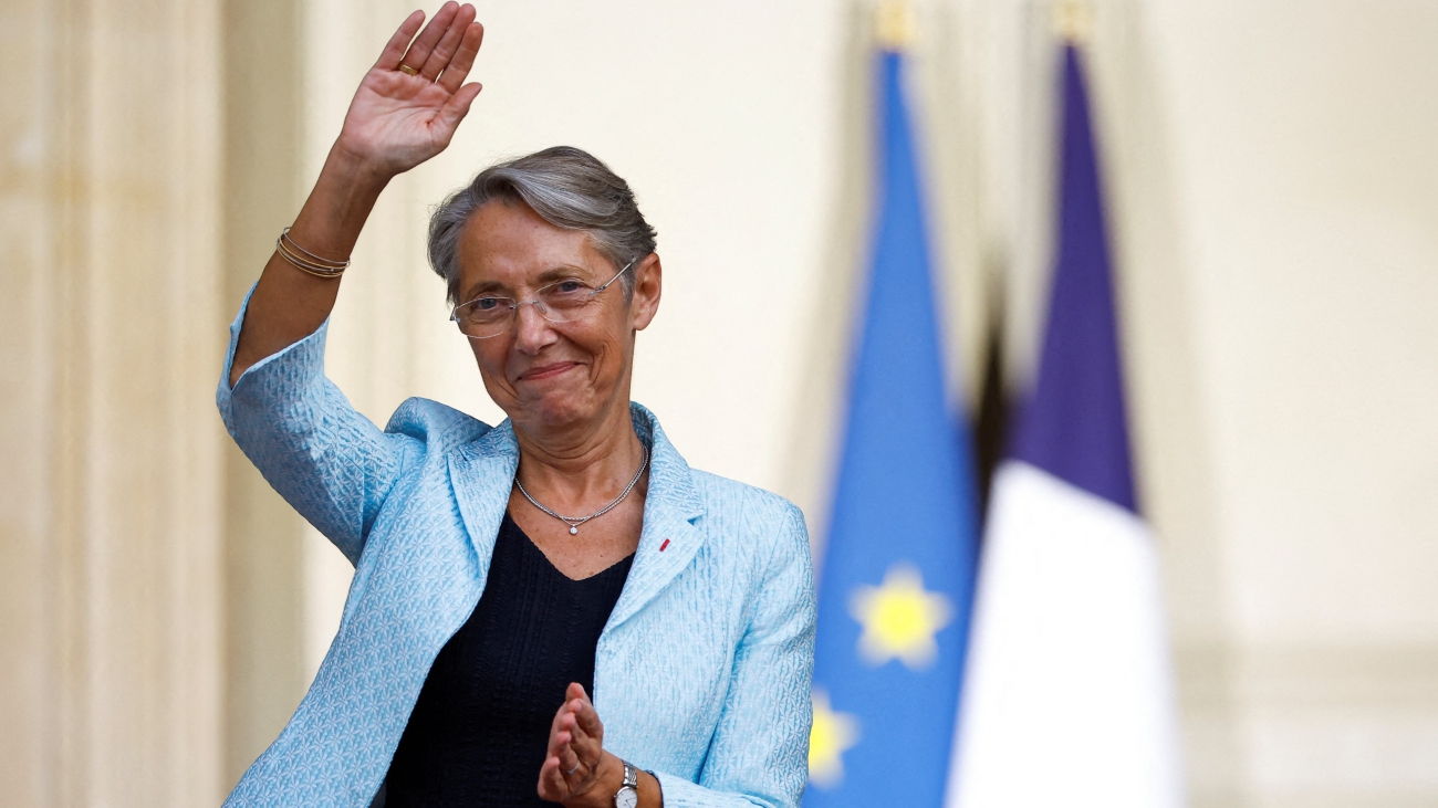 Pháp có nữ Thủ tướng mới