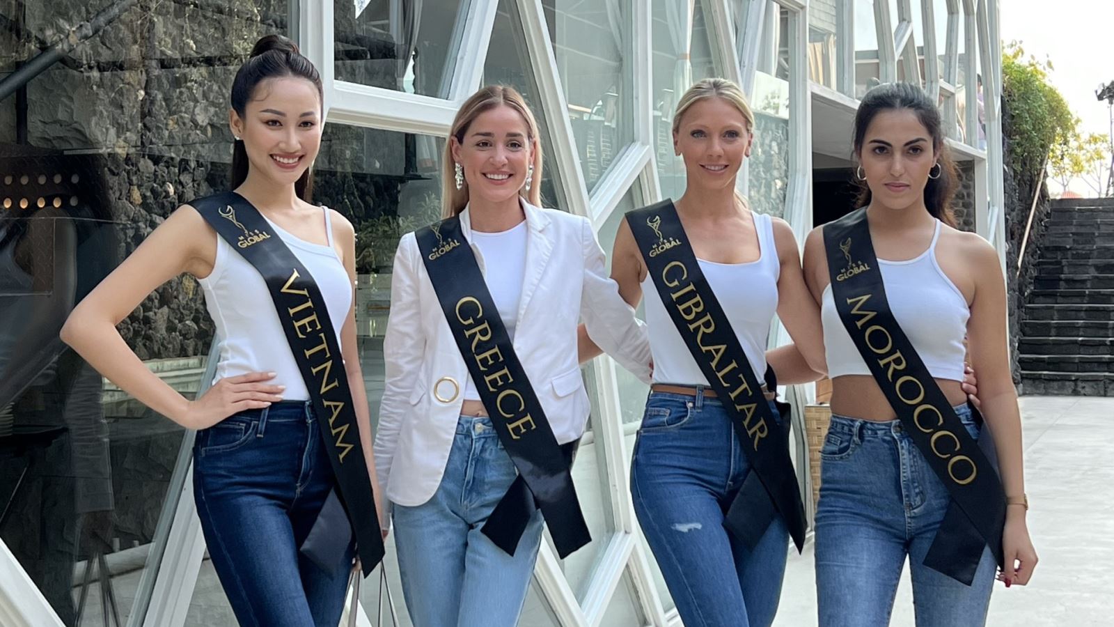 Vừa tới Bali thi Miss Global 2022, Hoa khôi Đoàn Hồng Trang lọt Top 2 bình chọn online