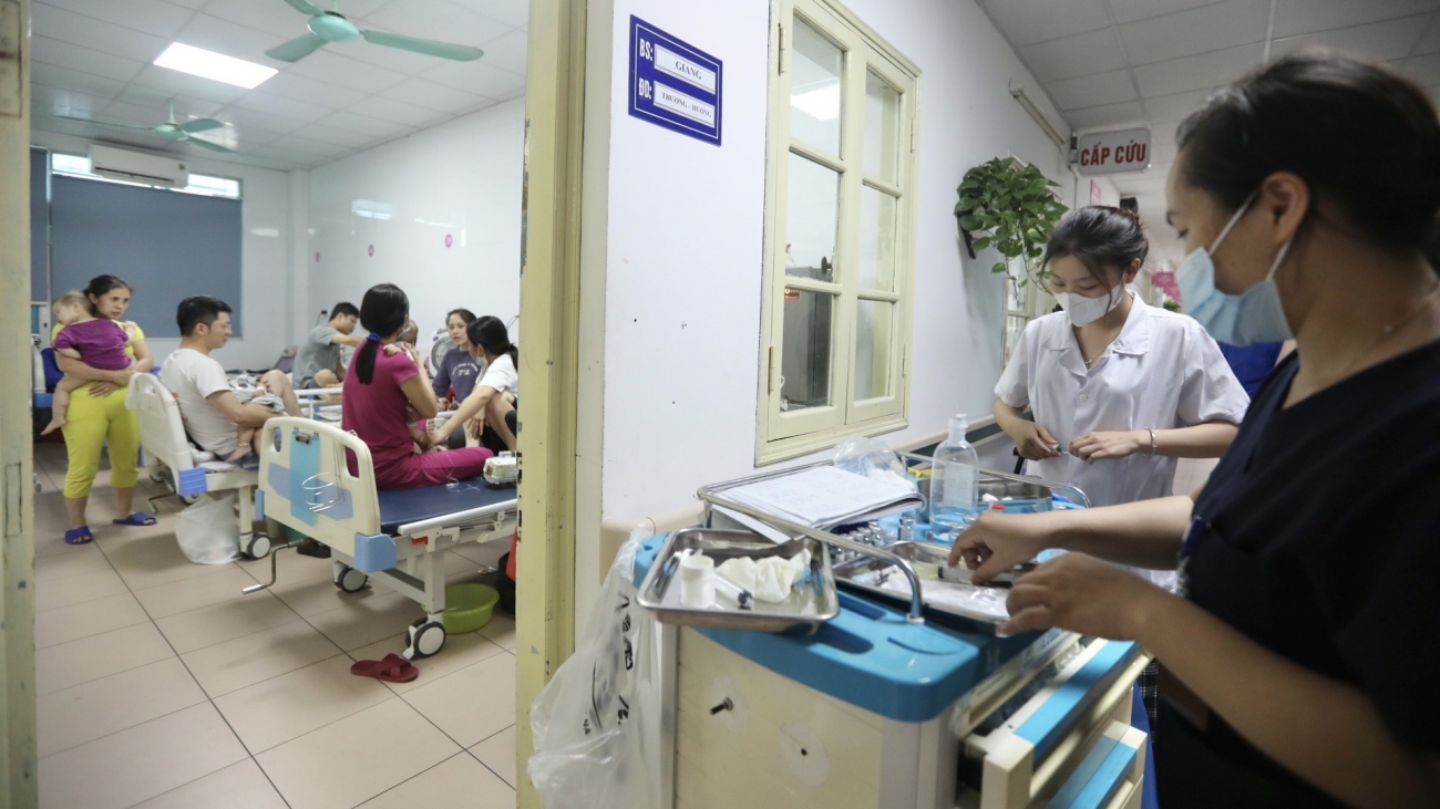 Gần 63.000 người mắc sốt xuất huyết, Bộ Y tế lập 7 đoàn kiểm tra