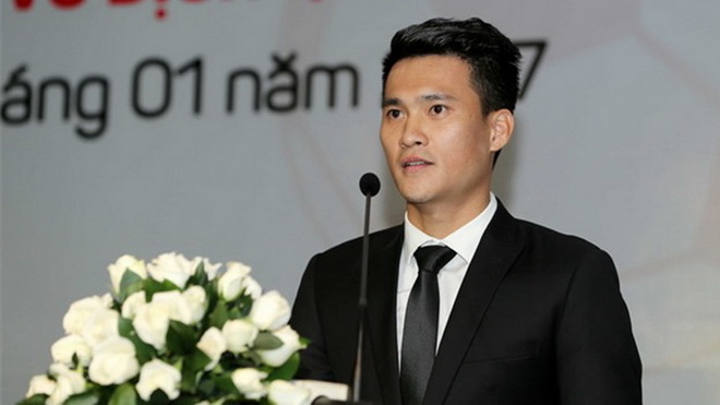 Công Vinh đề nghị V-League tăng ngoại binh, tuyển Việt Nam giảm 4 bậc FIFA