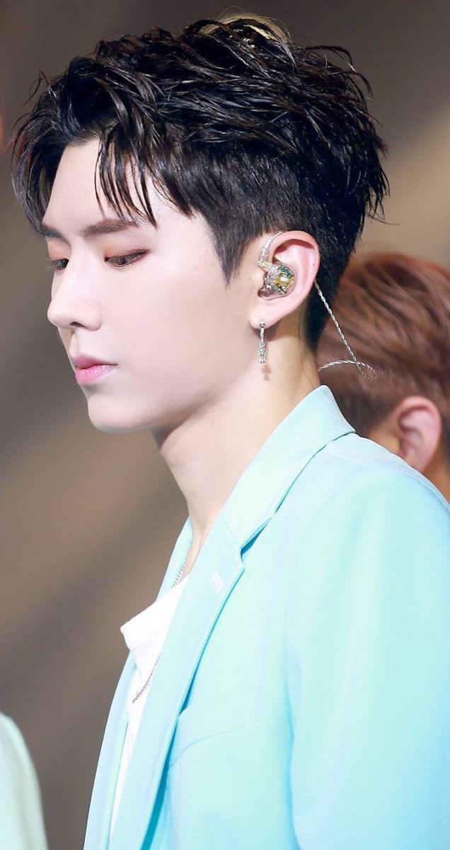 BTS J-Hope, Top 6 idol nam mũi sắc như dao, Vẻ đẹp của J-Hope, bts, Sunggyu (Infinite), Ken (VIXX), Minhyun (NU’EST), Wonwoo (SEVENTEEN), Kihyun (MONSTA X)