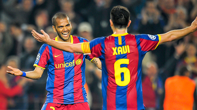 TIẾT LỘ: Barca và Dani Alves kí hợp đồng với điều khoản cực khó tin