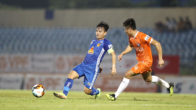 bóng đá Việt Nam, tin tức bóng đá, bong da, tin bong da, Quảng Nam, HLV Nguyễn Thành Công, BXH V League, lịch thi đấu V League, trực tiếp bóng đá