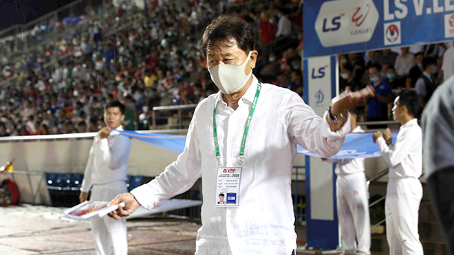 bóng đá Việt Nam, TPHCM, HLV Chung Hae Seong, V League, BXH V League, lịch thi đấu V League, HLV Hữu Thắng, Công Phượng, lịch thi đấu bóng đá hôm nay