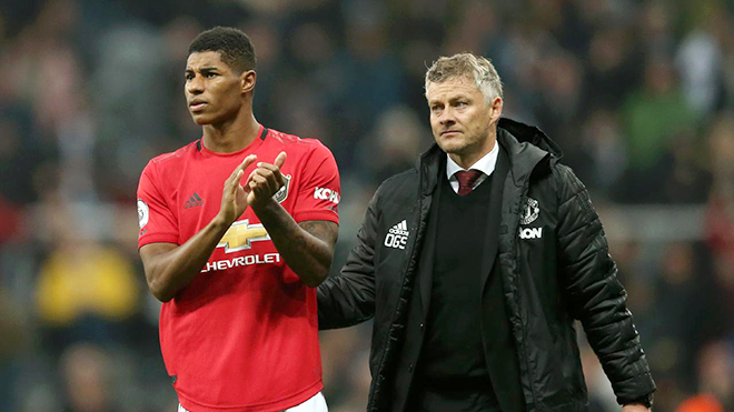 MU, bong da, tin bong da MU, chuyển nhượng MU, tin tuc bong da hom nay, MU mua Van De Beek, Mu bán Sanchez, MU không sa thải Solskjaer, lịch thi đấu bóng đá hôm nay