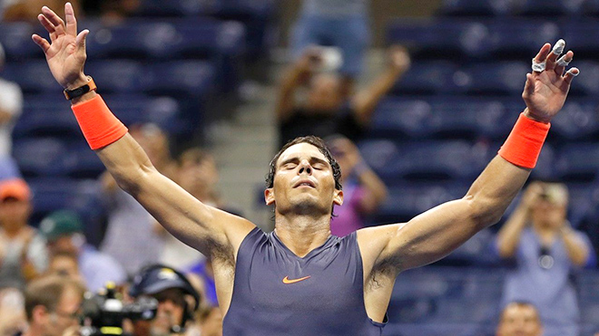 Rafael Nadal thắng nhọc Dominic Thiem: 'Chết hụt' thì sẽ sống lâu?