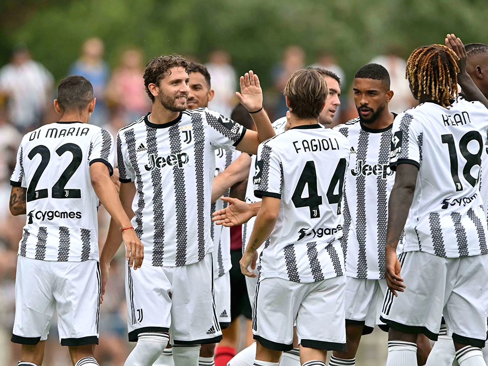 Juventus, Napoli ra quân ở Serie A: Oằn lưng trong áp lực phải thắng