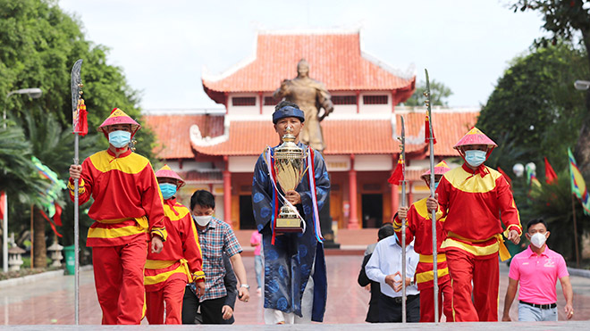 Cúp Hoàng đế Quang Trung: Bóng đá xứ Nẫu trở lại