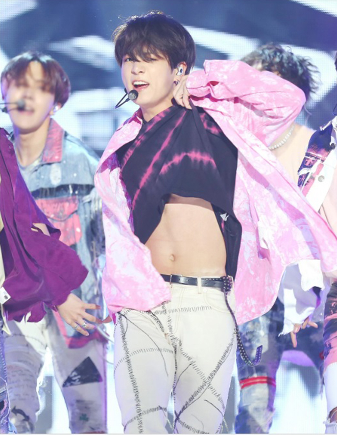 Jungkook-abs9.jpg