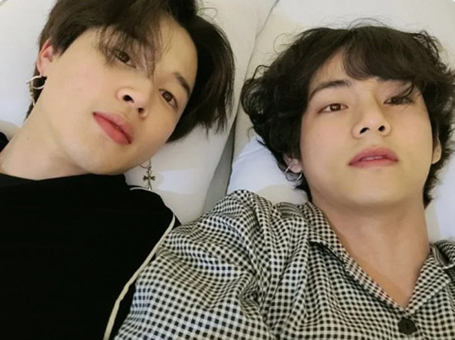 BTS. V BTS. Jimin. Ảnh tự sướng Vmin. ảnh tự sướng BTS gây