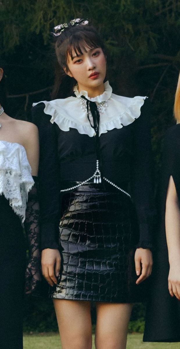 Blackpink, Jennie, Joy, Red Velvet, Đọ dáng, Moon Choi, K-pop, UGG, Acne Studios