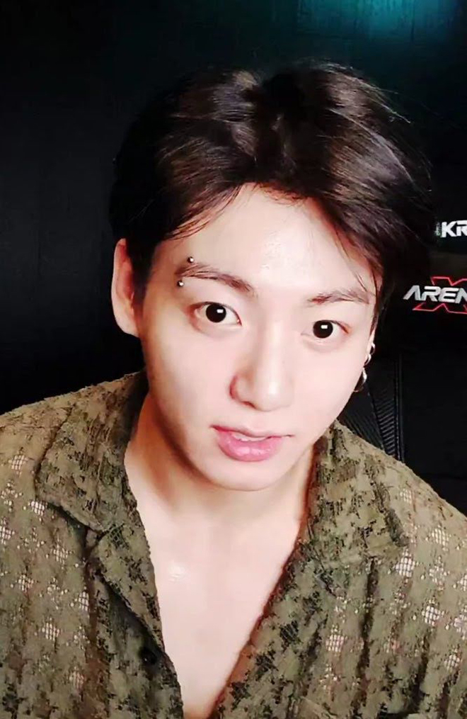 Bts Jungkook Jungkook Xác Nhận Xỏ Khuyên Chân Mày Lý Do Jungkook Xỏ